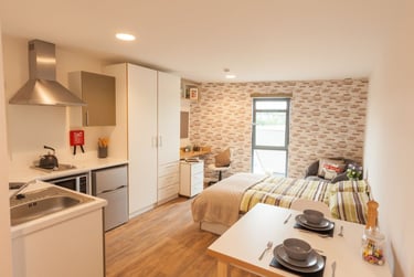 Classic Studio Plus at Roman House, Hanover Square, City Centre, Newcastle, NE13NP - Image 2